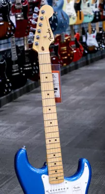 Fender - Standard Stratocaster HSS, Maple Fingerboard with White Pickguard - Aqua Marine Metallic 2